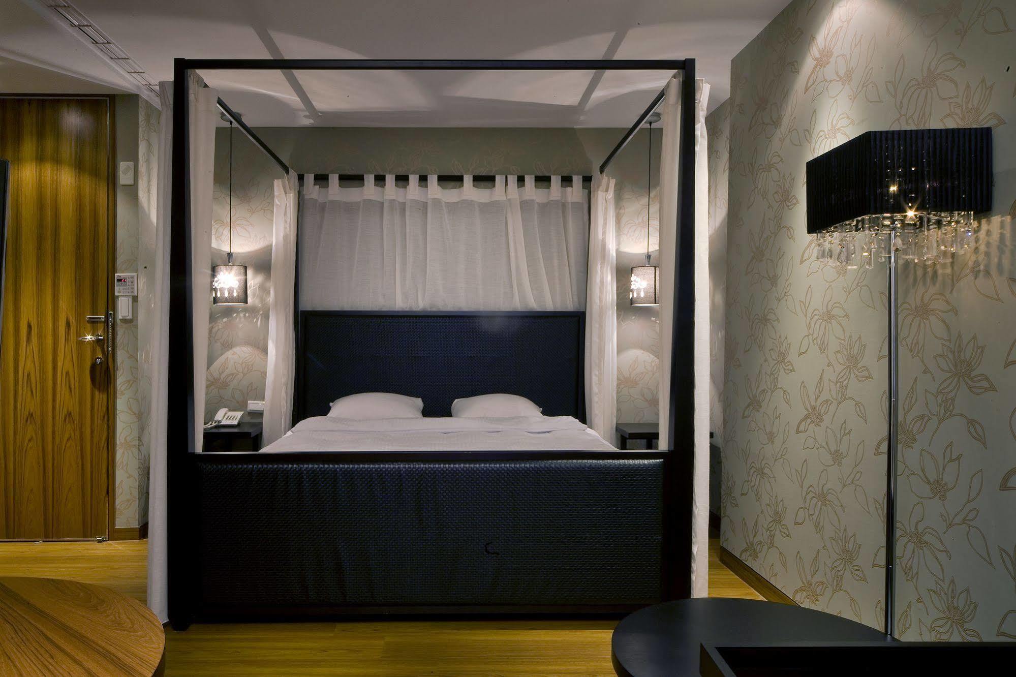 Spa Home Sun Moon Lake Luxury Lakeside Hotel Yuchi Luaran gambar
