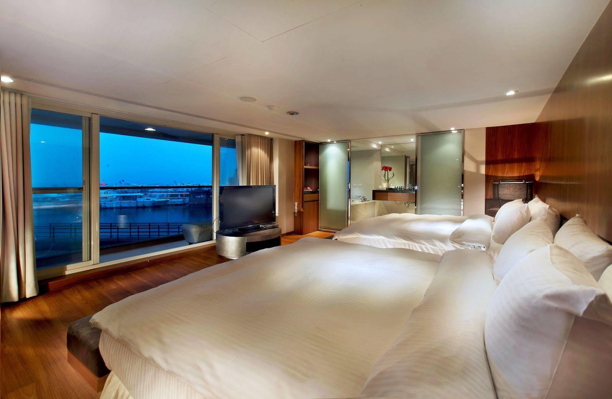 Spa Home Sun Moon Lake Luxury Lakeside Hotel Yuchi Luaran gambar